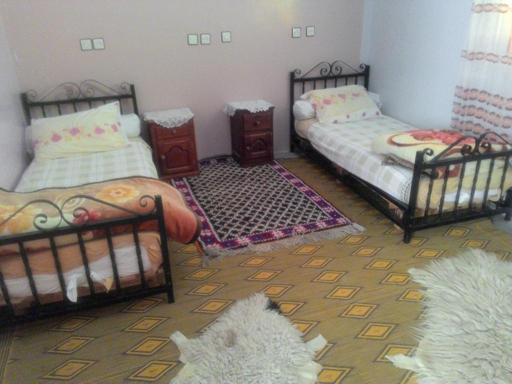 Maison D'Hotes Chez Souad Талиуин Стая снимка